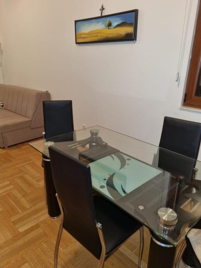 Apartments Sneza Risan Exterior foto